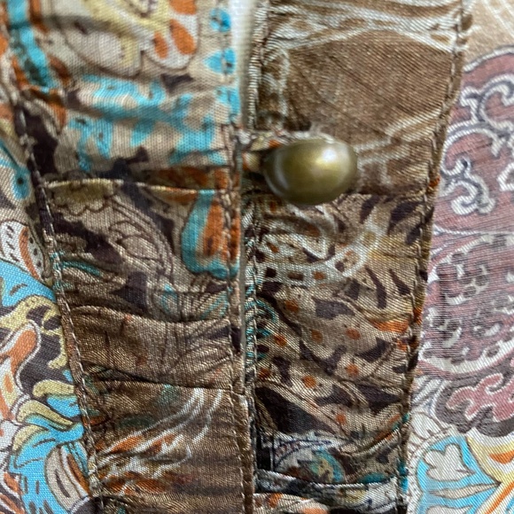 Brown Sheer Flower Design V-neck Button Up lightweight Blouse. Sz 2X - Picture 9 of 16